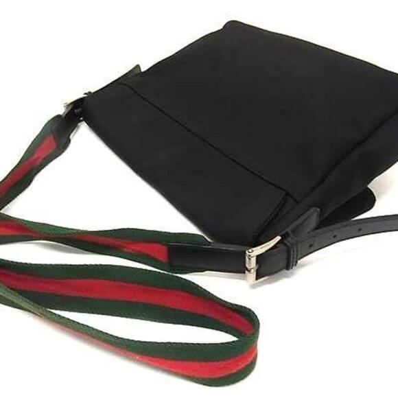 GUCCI Black Leather Shoulder Bag - Picture 2 of 6